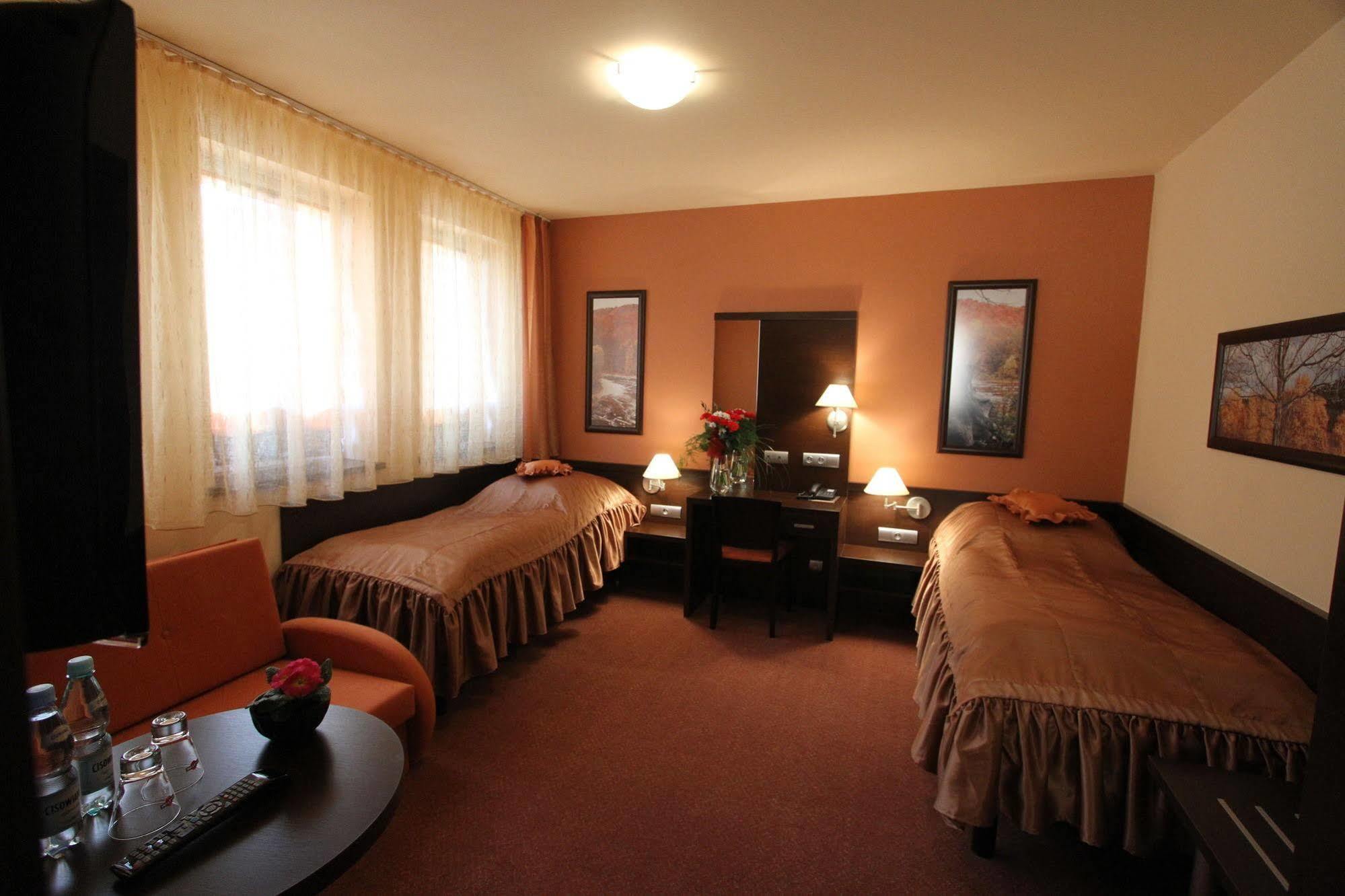 Hotel Na Rogatce Lublin Exteriér fotografie
